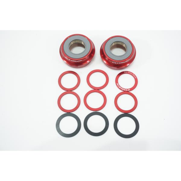 TOKEN 「トーケン」 BB30ARTBT RED ボトムブラケット / AKIBA店
