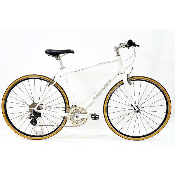 GIANT 「ジャイアント」 ESCAPE R3 2013年モデル クロスバイク