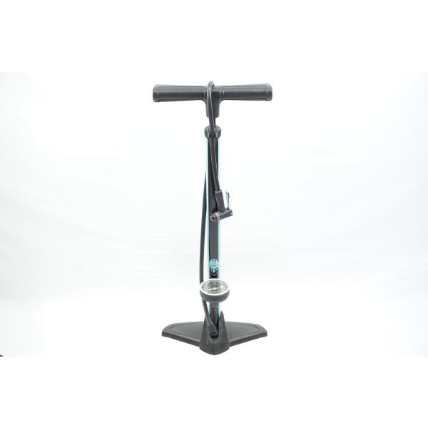 Bianchi ビアンキ　フロアポンプ　と　ディスプレイスタンド BIANCHI 「ビアンキ」 ALツインバルブ フロアポンプ / 中目黒店