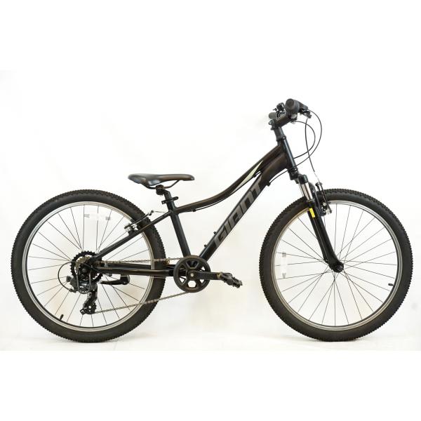 GIANT24年モデル マウンテンバイク XTC24 ジャイアント キッズバイク GIANT24年モデル マウンテンバイク XTC24 ジャイアント キッズバイク