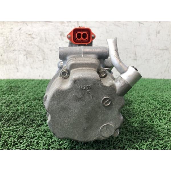 リーフ ZAA-ZE1 A/Cコンプレッサー 92600-4BC04 92600-4BC0B 【即納