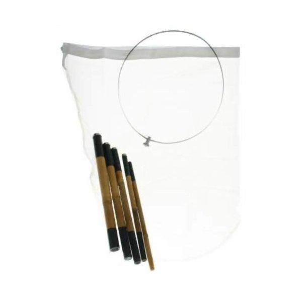 竹製(漆仕上げ)竿タイプの補虫網です。