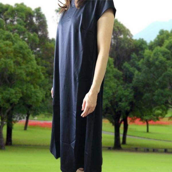 カップ付きで着れる便利なワンピース リラックスタイムはもちろん 旅先でや落ち着いた雰囲気のお食事等でも使用出来る落ち着いた光沢のある生地感 汗をかいてもべたつきにくいさらりとした着心地も魅力ですよ 美姿勢をサポートするこだわりのブラを内臓 ...