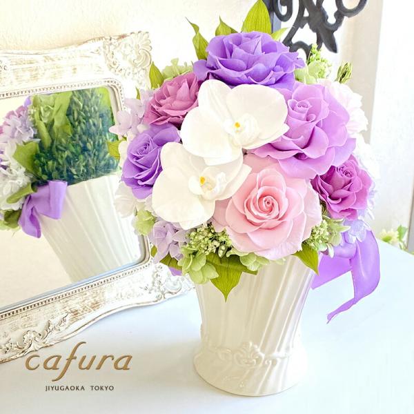 素材：陶器、プリザーブドフラワーケースサイズ（目安）:２０cm×２０cm×h３０cm~記念品に最適~結婚記念日 金婚式 銀婚式 ダイヤモンド婚式 記念日 周年 周年記念日 開院祝い 開業祝い 移転お祝い 就任祝い 昇進祝い 栄転祝い 定年退...