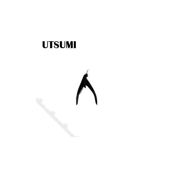 ネイルチップのカットに