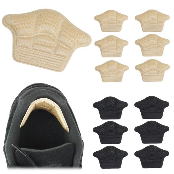 靴ずれ防止にぴったりなかかとパッド！やわらかいクッションが靴との摩擦を軽減し、痛みを防ぎます。靴のサイズ調整にも最適！少し大きめの靴もかかと部分に付けるだけでフィット感UP♪好みの形にカットできるのでちょうどいい大きさに調節が可能！かかと部...