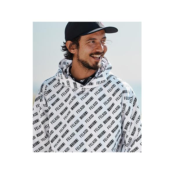 felkodパーカー felkod(フィルコッド)】Heart Logo Cardboard Knit Parka
