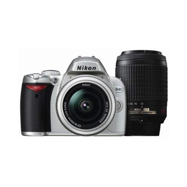 ニコン（Nikon） Nikon D40 ダブルズームキットII シルバー 良品 動作