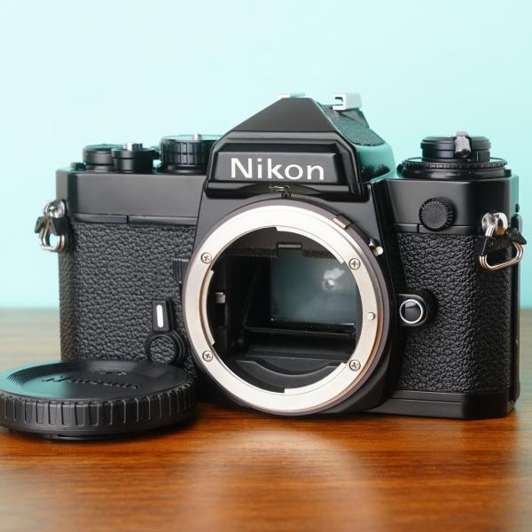 [美品] 完動品◎ニコン FE ブラック ボディ フィルムカメラ 防湿庫管理84 美品] 完動品◎ニコン FE ブラック ボディ フィルムカメラ 防湿
