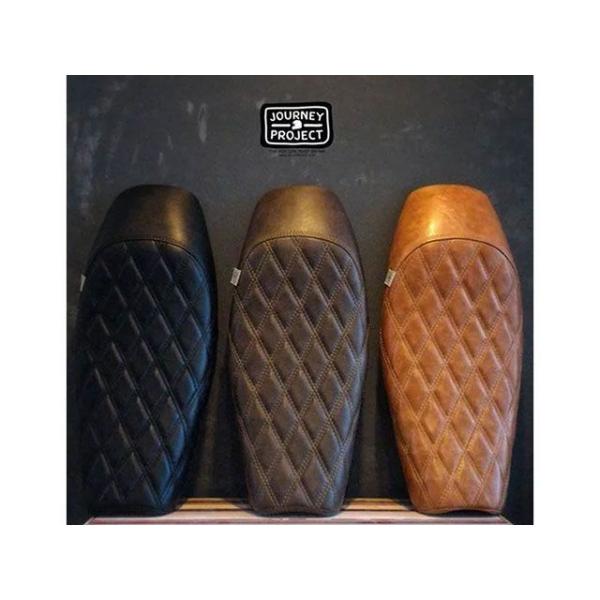 Bee 外装パーツ Trad Rocker バイク Street Street T1等 Twin Bonneville パークアップアウトドア店 ボンネビル 水冷トライアンフ用 カラー Dirtyred