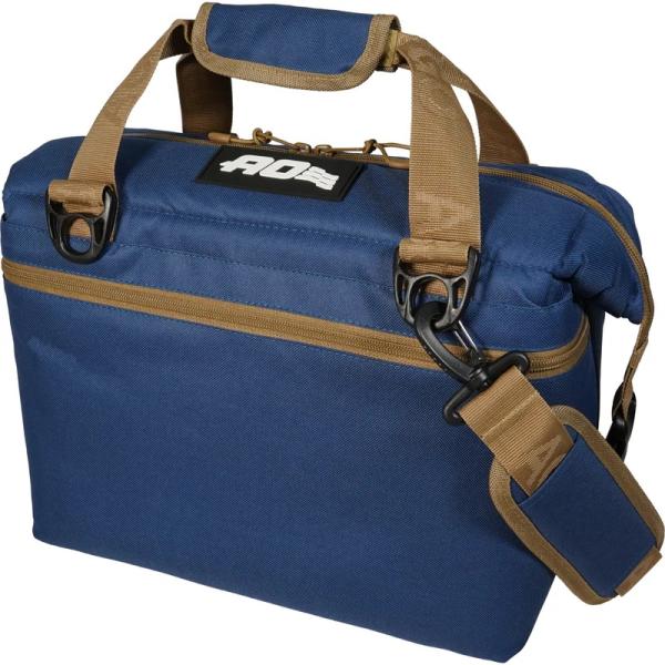 エーオークーラー AO Coolers 12パック AO Coolers(エーオークーラーズ) 12パック カーボン ソフトクーラー