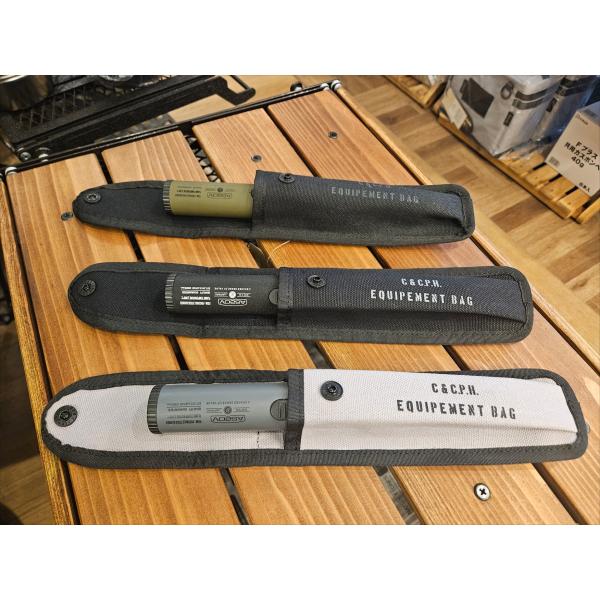 Campoo！だけのオリジナル商品。スティック型バーナーを収納できる縦型ファブリックケースです。・AS2OV スティックバーナー・ユニフレーム スティックターボ・ブレイザファイヤーボールなどの適合を確認しています。カラビナやS字フックでハン...