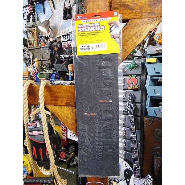 アメリカのホームセンターで売ってるステンシルシート(消火器はココ/FIRE EXTINGUISGER) アメリカ雑貨 アメリカン雑貨 アメリカ 輸入 DIY :128284:アメリカン雑貨専門店キャンディタワー 通販 ステンシルシート キャンプ 焚き火