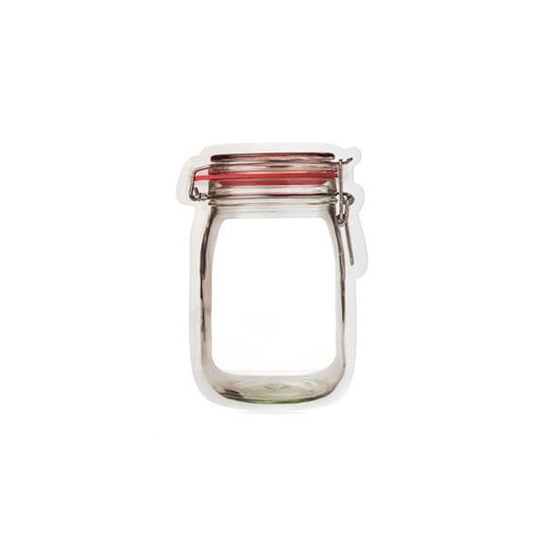 最初、見た目がリアルすぎてただのガラスジャーだと思っちゃいました。これジップバッグなんですよ！もうねーこの「わざわざ感」がアメ雑らしくって大好きだなー　しかしこの簡単そうで思いつかない発想力には脱帽です。作ったのはニューヨークのデザイナーズ...