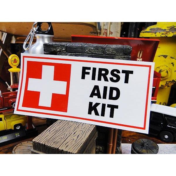 アメリカの空港とか公共施設なんかで見かけるコーション系看板をモチーフにしたU.S.パブリックサインステッカーです。これまでキャンディタワーでは小振りな5cmサイズのこの手のステッカーを販売してきましたが、もうちょっと大きいのも欲しいって声に...