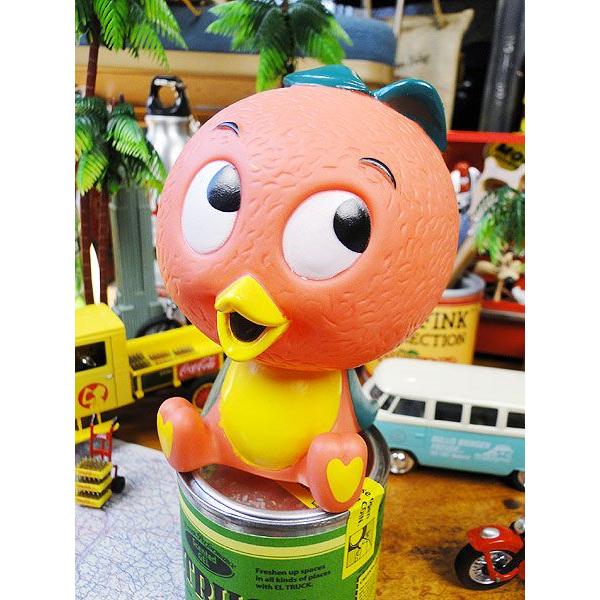 アンティークで人気のカンパニーキャラ、オレンジバードのソフビバンクです。実は彼、あのウォルト・ディズニーがフロリダ産のオレンジを宣伝するためにフロリダオレンジ協会にデザインしたという今となってはスゴイキャラクターなんです。本家ディズニーラン...
