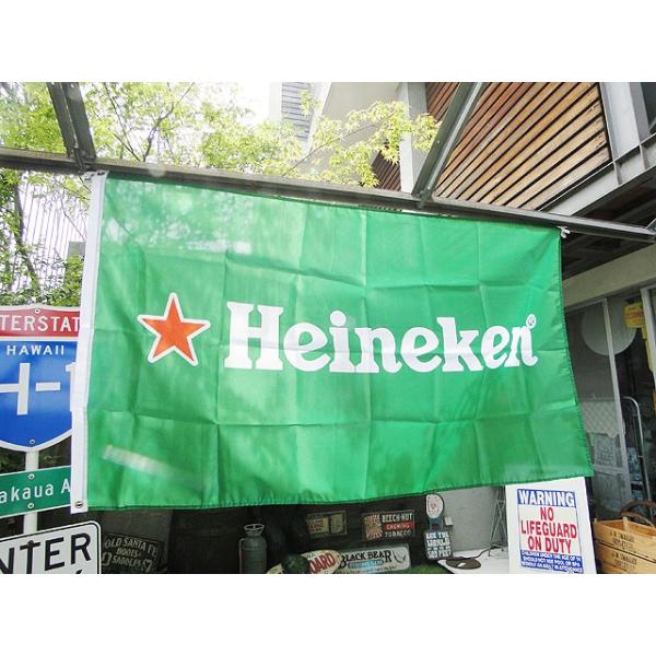 外国のバーやパブを訪れると壁やカウンター越しに飾ってあるバーフラッグをゲットしてきました。この手の販促アイテムは普通ならお店側に配られるものだけに、欲しくてもなかなか入手できないのものなんですが、ついに見つけちゃいました！部屋の壁など広い面...