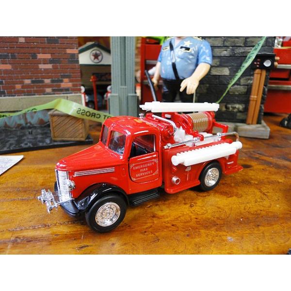 昔の消防車 ファイヤートラック ミニカー （レッド×シルバー