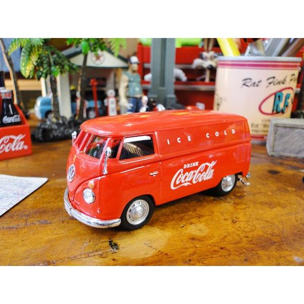 コカ・コーラ 1962年フォルクス・ワーゲン カーゴバン ミニカー 1/43スケール （レッド） ■ アメリカン雑貨 アメリカ雑貨 coke