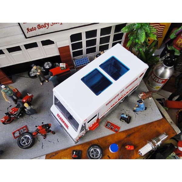 Jada マーベル デッドプール タコトラックのダイキャストモデルカー 1 24スケール アメリカン雑貨 アメリカ雑貨 アメリカ雑貨通販キャンディタワー 通販 Yahoo ショッピング