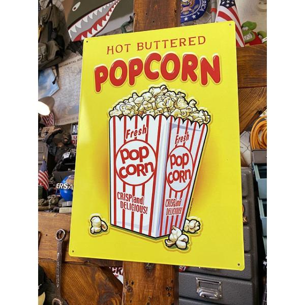 映画館に、パーティーに、遊園地と・・・・アメリカで楽しいことする時には、ポップコーンを片手にってのが基本！そんな弾けるシーンがお似合いのポップコーンをテーマにした看板がコレ！溢れんばかりに山盛りのポップコーンは、ボクらの知ってる想像どおりの...