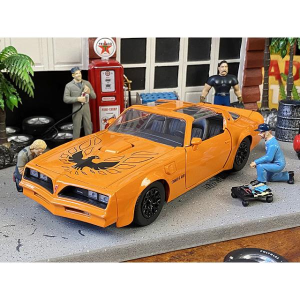 新品未開封　GIジョー35週年ATファイヤーマン(Ｗ)　ビンテージ Jada 1977年 ポンティアック ファイヤーバード ダイキャストミニカー 1