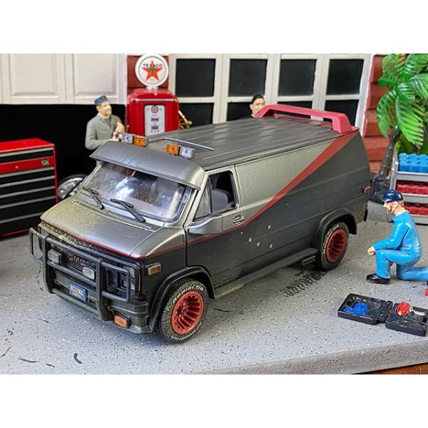リミテッドエディション 映画 特攻野郎Aチーム 1983年 GMC バンデューラ ダイキャストミニカー （戦場汚れバージョン） 1/24