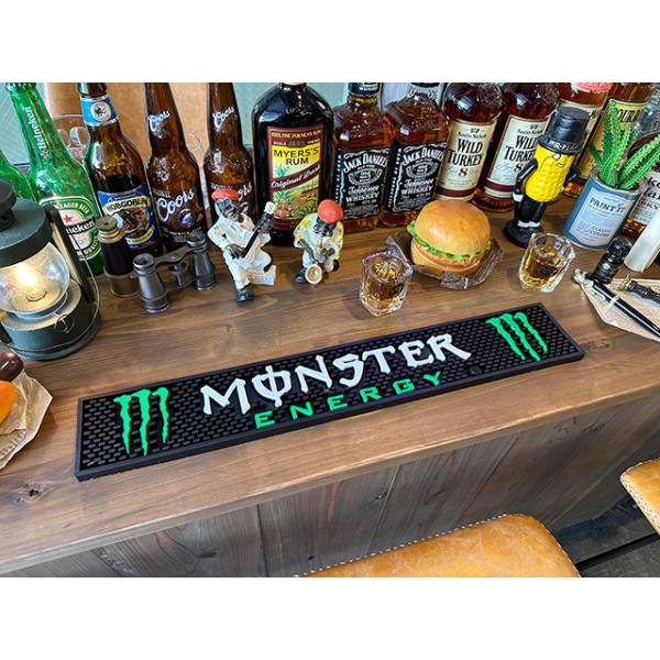 自宅にいながらにしてバーで飲んでる雰囲気をとことん味わう・・・・お酒好きならそんな想像一度はしたことあるのでは？そこでキャンディタワーが用意したのがこの海外のパブで実際に使われているバーマットです。通常はリカーブランドから、バーやパブに販促...