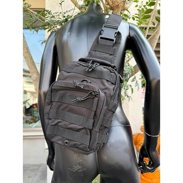 ミリタリー専門メーカーが作った俺たちのミリタリーバッグ　B-56　スカウトバッグ　Mサイズ　2.5L　（ブラック） ■ アメリカン雑貨 爆買