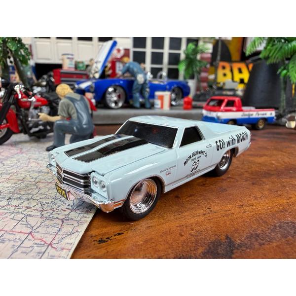 ムーンアイズ限定　M2　ミニカー　7000台リミテッドエディション　1970年　シボレー　エルカミーノ SS 454　MOONEYES　1/64スケール
