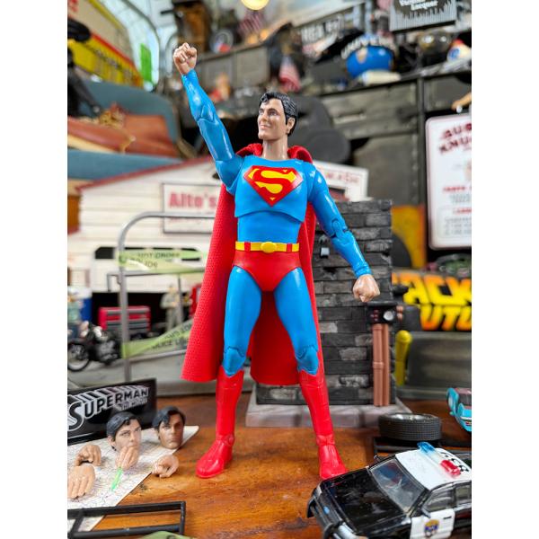 マクファーレントイズ　DCコミックス　1978年版　スーパーマン　7インチ　アクションフィギュア ■ アメリカン雑貨 アメリカ雑貨