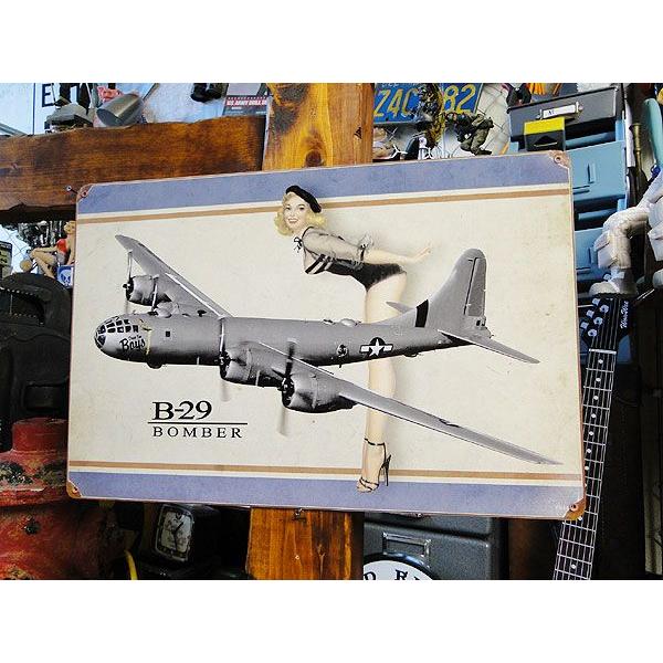 実物　珍品　米陸軍バッグ　ピンナップガールペイント　最終値下げしました アメリカン レトロ ☆稀少な絶盤品☆ ピンナップガール＆戦闘機 U.S.