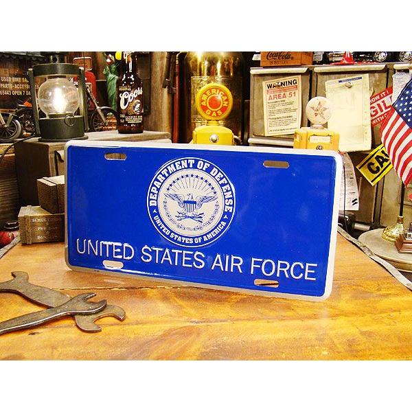 U S エアフォースのライセンスプレート ラウンドロゴ アアメリカ雑貨 アメリカン インテリア 壁飾り おしゃれな雑貨屋さん 通販 人気 輸入 ミリタリー Lp アメリカ雑貨通販キャンディタワー 通販 Yahoo ショッピング