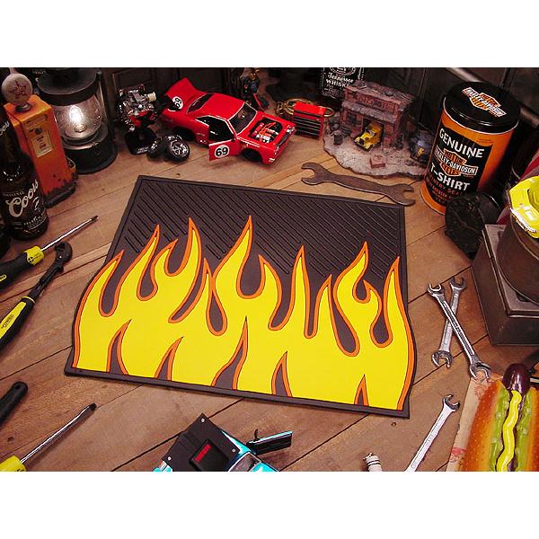 ガレージマット ファイヤーパターン アメリカ雑貨 アメリカン雑貨 玄関マット 輸入 おしゃれ 人気 屋内 車内用 ガレージ雑貨 グッズ 通販 Zk アメリカ雑貨通販キャンディタワー 通販 Yahoo ショッピング
