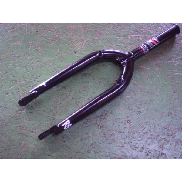 RANT TWIN PEAKS ZERO FORKS 台座あり　２０インチBMX用のフォークです。【送料P 240】＊ご注意　ヘッドの締め付け穴が開いてるだけなので、そこにブレーキワイヤーを通すことはできますが、そのあとにガタを取るためには...