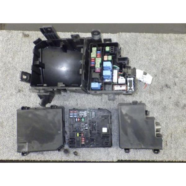 セレナ DBA-C27 ヒューズボックス : カーパーツ大隅ストア - 通販