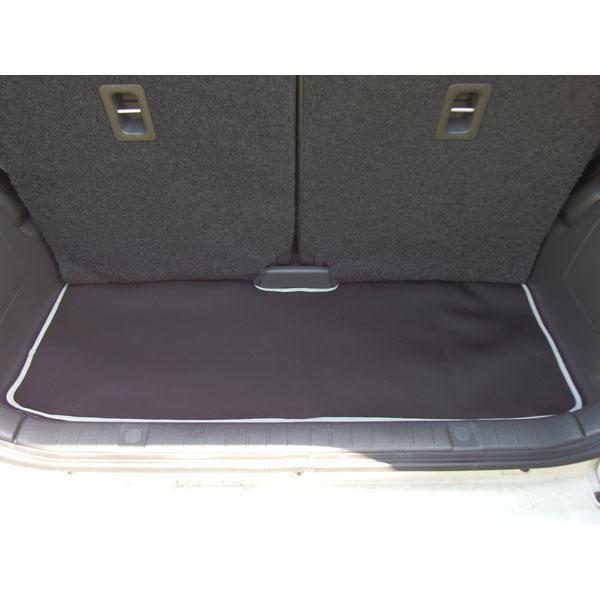 ラゲージマット スズキ ジムニー 専用 JB23W H26.10-H30.7 撥水 防水 ラゲッジ トランク マット ブラック 黒 色 M4-56 :7704-15-bk:カープロ Yahoo!店 - 通販 - Yahoo!ショッピング ラゲージマット スズキ ジムニー 専用 JB23W H26.10-H30.7 撥水 防水 ラゲッジ トランク マット ブラック 黒 色 M4-56 :7704-15-bk:カープロ Yahoo!店 - 通販 - Yahoo!ショッピング