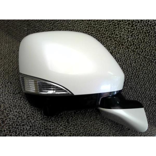 エルグランド 2111271・エルグランド E52 日産 ハイウェイスター QAB 