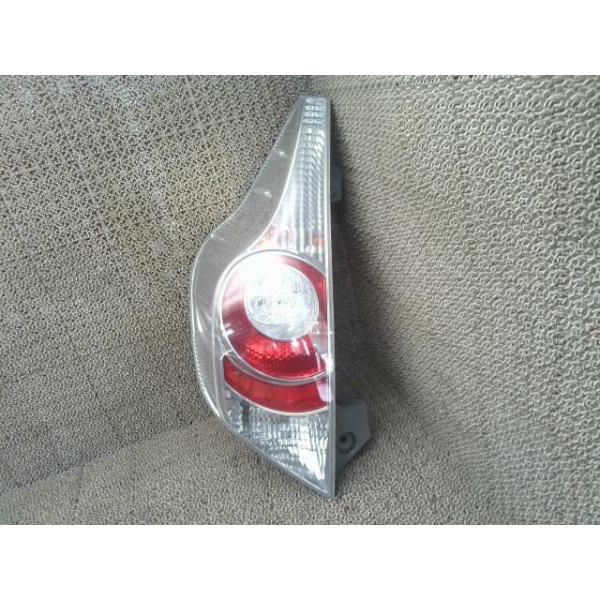 アクア 22081801 4646・アクア 10 NHP10 1NZ トヨタ 【左テールランプ