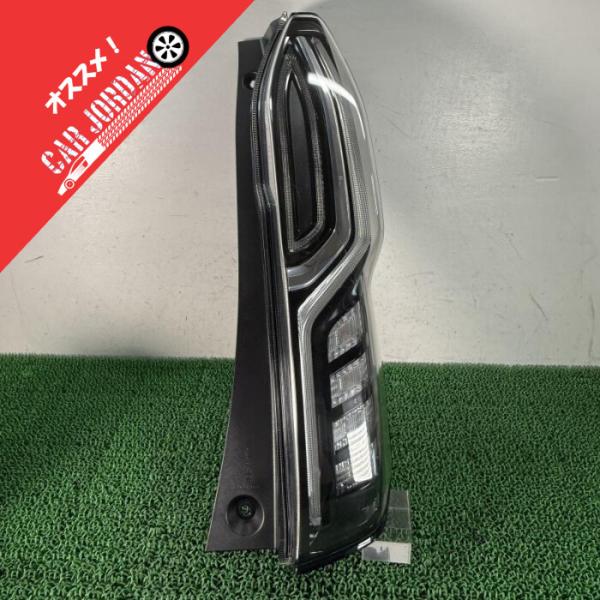 N BOX カスタム JF3【テールランプ/右(R)】ライト 33501-TTA-J01 H30