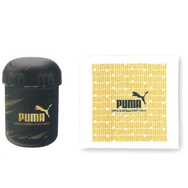 待望の2026年最新柄登場！スポーツブランドの定番・PUMA！！かっこいいおしぼり＆おしぼりケースのセットです。ケースの蓋はねじ式で外れにくい。おしぼりに名前欄付。■サイズ：ケース約H91×W62×D62ｍｍ、53ｇ　　　　　タオル約H29...