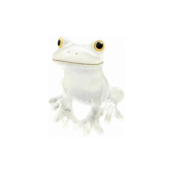 見た人を思わずクスリとさせる小さい世界で繰り広げられるカエルとクマの掛け合いにはまる人が続出。お部屋の片隅や、ガーデンマスコットとして多肉植物の寄せ植えなどにも置いたり、お気に入りスペースに飾ってみてください。見る度にきっと癒されます。