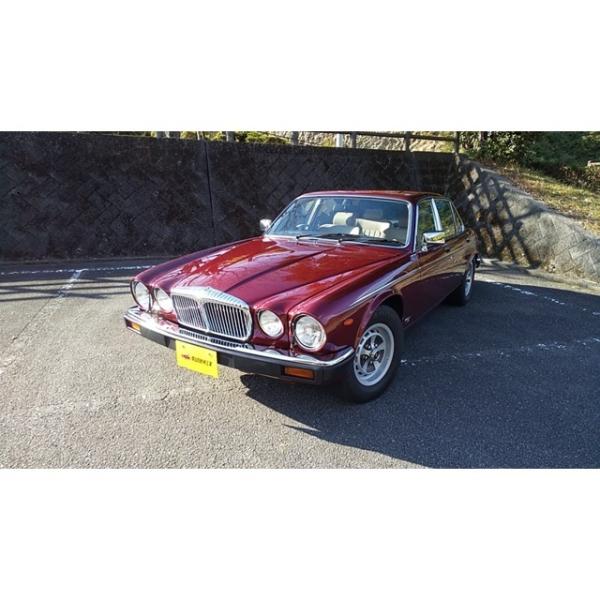 デイムラー ダブルシックス 本革シート　ディラー車