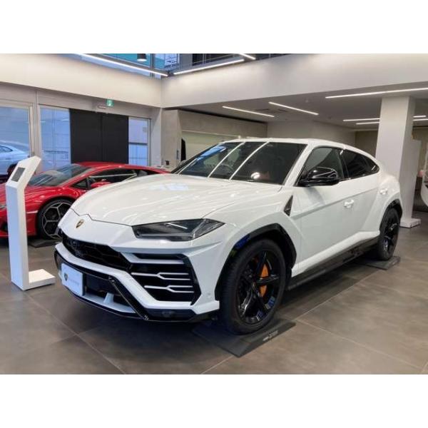 ウルス 4.0 4WD MY20モデル　フルADAS搭載車両