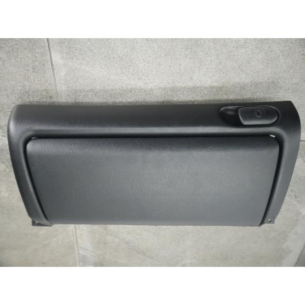 VW　Vento 1HAGGからの取り外しパーツです詳しいパーツ取り外し車両情報・商品の状態等については商品説明にてご確認お願いいたします