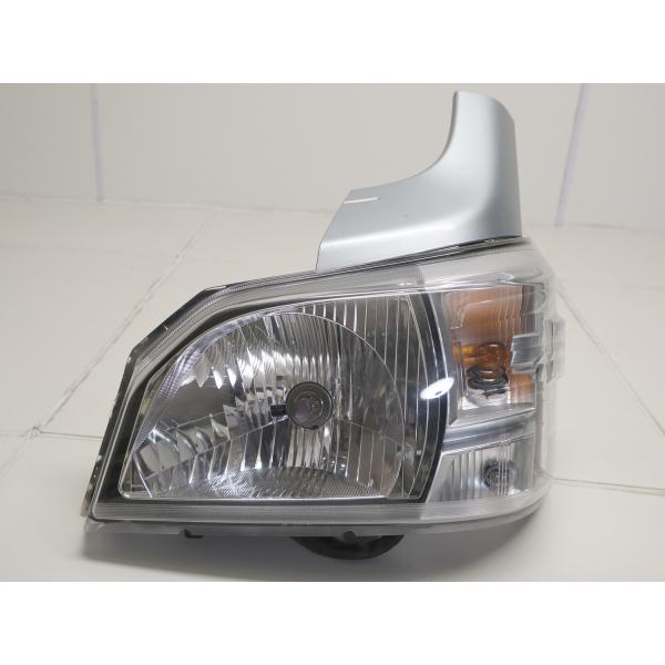 ダイハツ ハイゼット トラック 3BD-S510P 左 ヘッドライト W4564