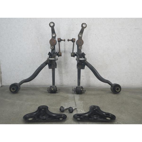 トヨタ マーク2 100系 後期 純正 フロント ロアアーム 左右セット