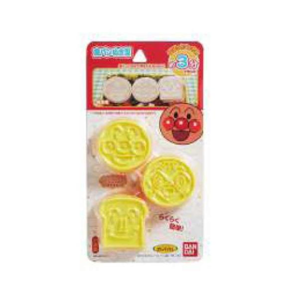 〔それいけ！アンパンマン☆ANPANMAN〕 やなせたかし原作でおなじみのアニメ☆彡みんな大好き♪元気いっぱいアンパンマンからママにもキッズにもうれしいお弁当グッズが登場です！！アンパンマンの可愛い食パン抜き型だよ♪ しょくぱんまん、メロン...