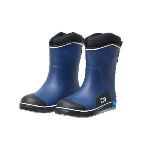 デザイン一新リニューアル。待望の3Lサイズ新ラインナップ●ウールフェルトにアルミ反射材を蒸着したインナーソックス内蔵により保温性が高く、さらに取り外しも可能●船上で高次元のグリップ力を発揮するオリジナル波形ラジアルデッキソール搭載●待望の3...