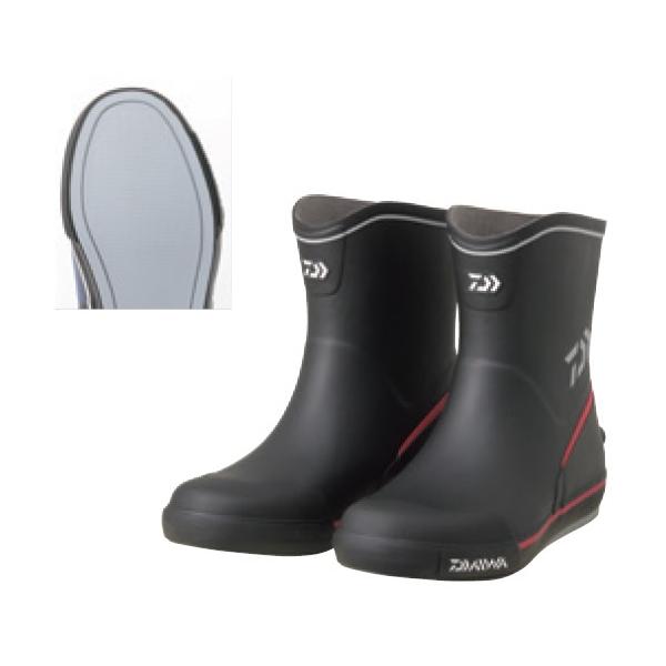 船上（FRP）専用ボートグリッパーソール搭載。コンパクトで持ち運びやラクラク！程よい丈の定番ショートブーツ（DB- 2412）。オールシーズン対応可能な軽量特殊ゴム採用。脱ぎやすいキックオフ。通気性の高い3Dメッシュ構造カップインソール。